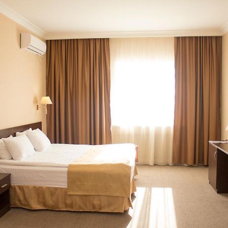 Hotel Aner Астана Экстерьер фото